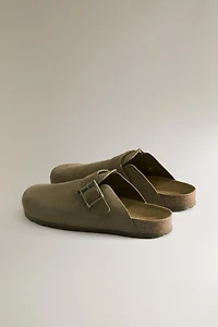 LEATHER MULE CLOG SLIPPERS WITH BUCKLE AND TOPSTITCHING DETAIL