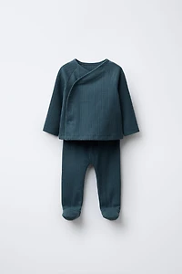 ENSEMBLE T-SHIRT ET LEGGING STRUCTURÉ