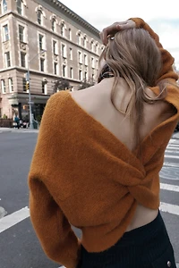 KNIT JUMPER WITH BACK KNOT