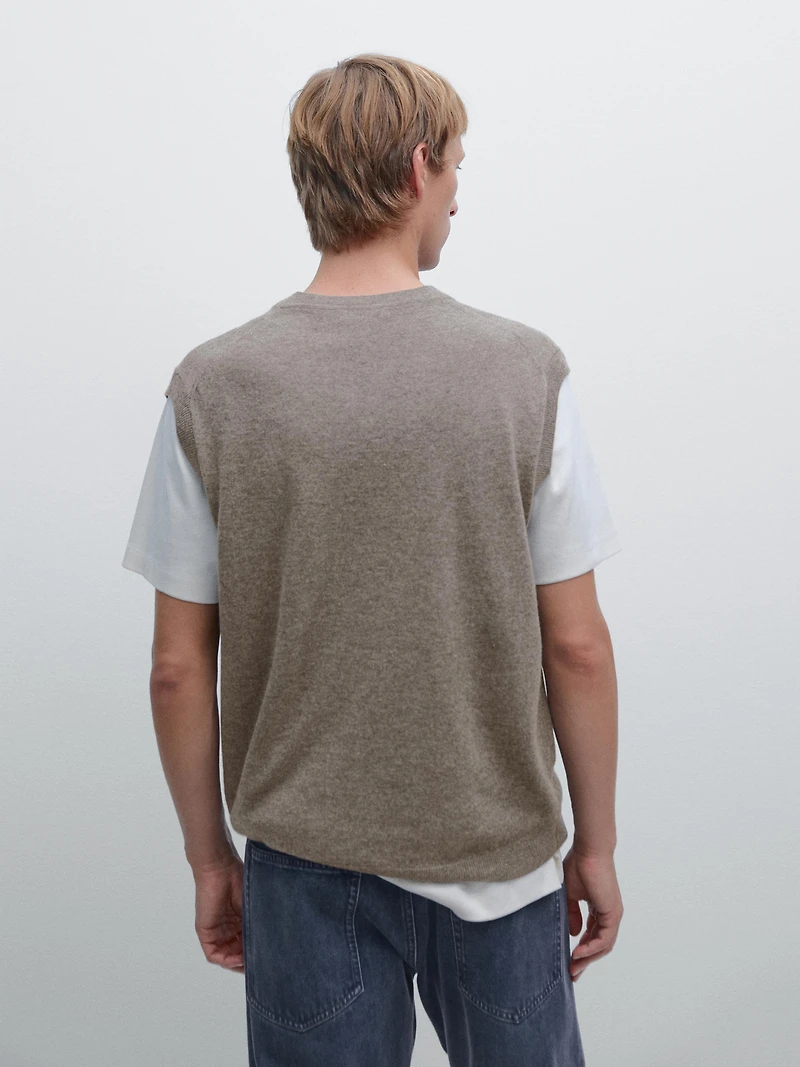 Veste sans manches à col en V laine mélangée