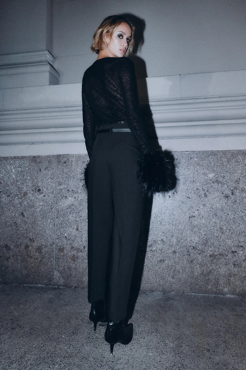 HIGH-WAISTED BELTED PANTS