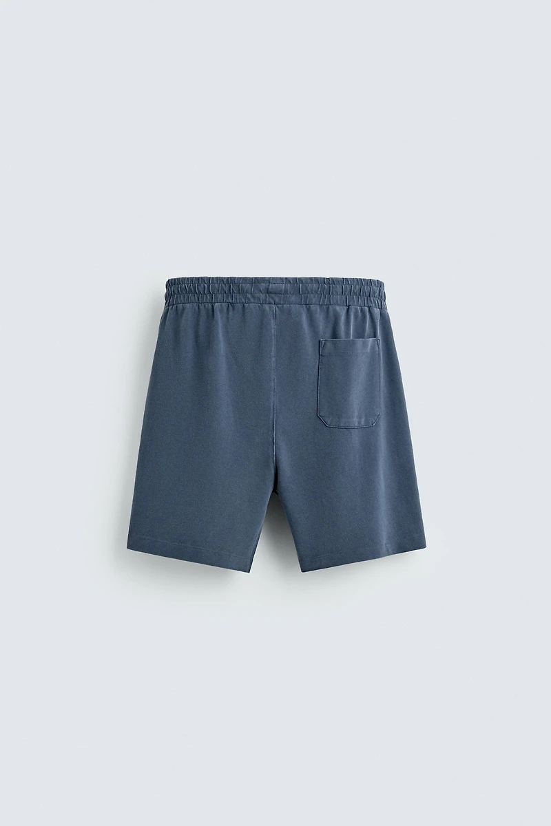 WASHED REGULAR FIT PIQUÉ SHORTS