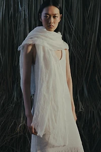 ROBE EN MAILLE À FRANGES