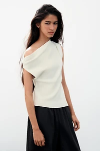 TOP ASYMÉTRIQUE EN MAILLE