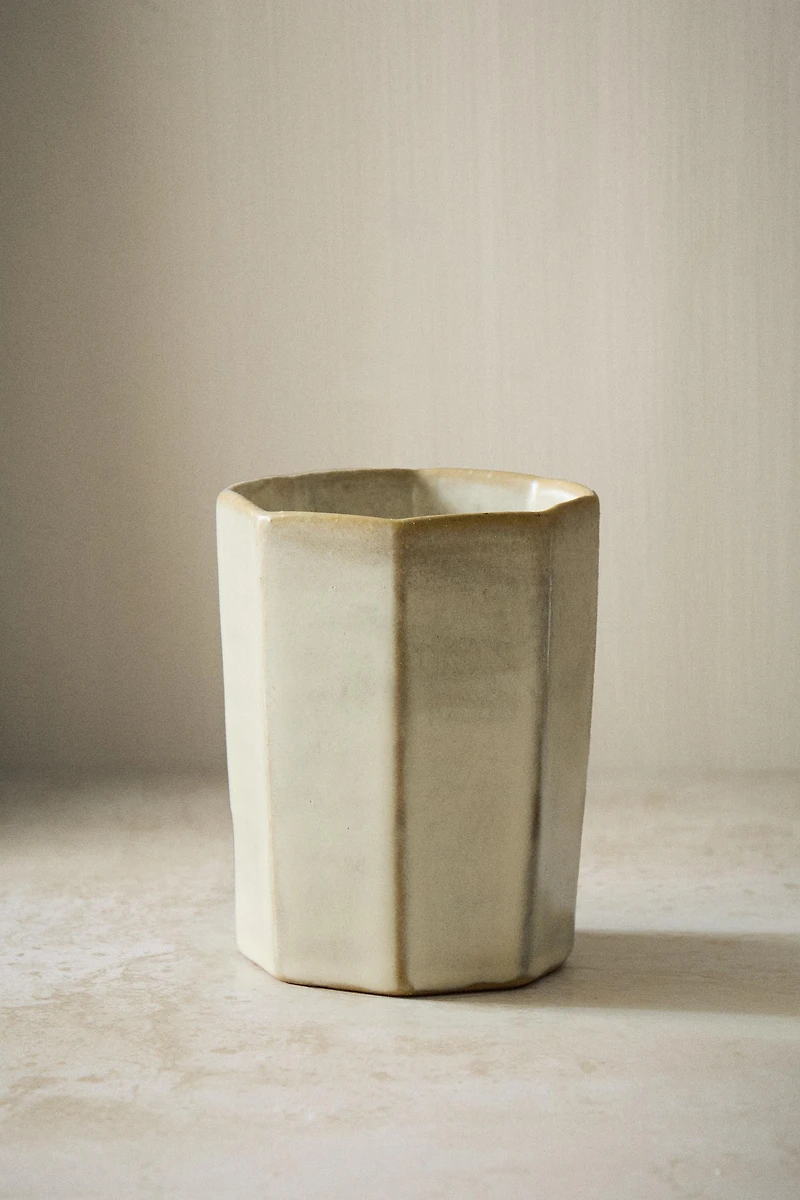 RUSTIC TOOTHBRUSH HOLDER