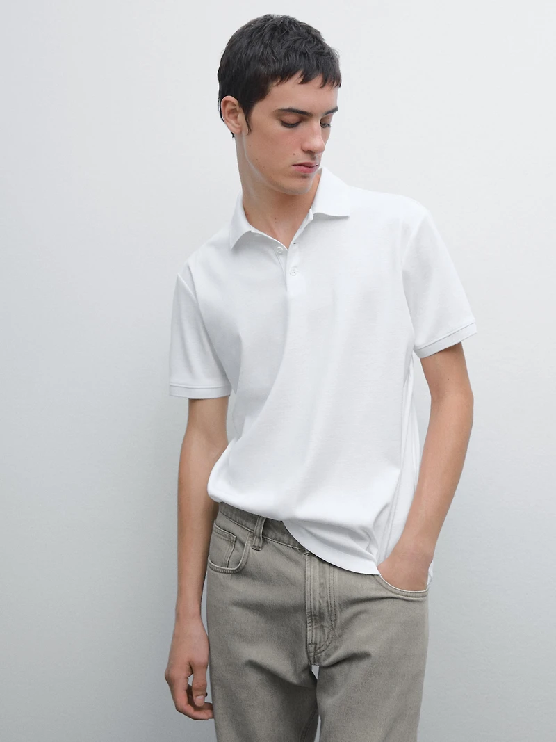 Polo manches courtes détail col