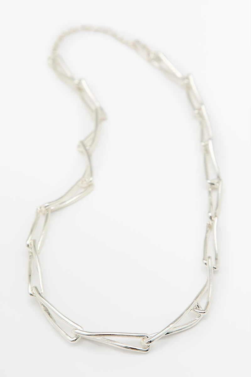 Long link necklace