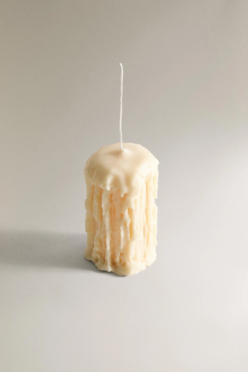 (365 G) INCENSE LEATHER SCENTED CANDLE