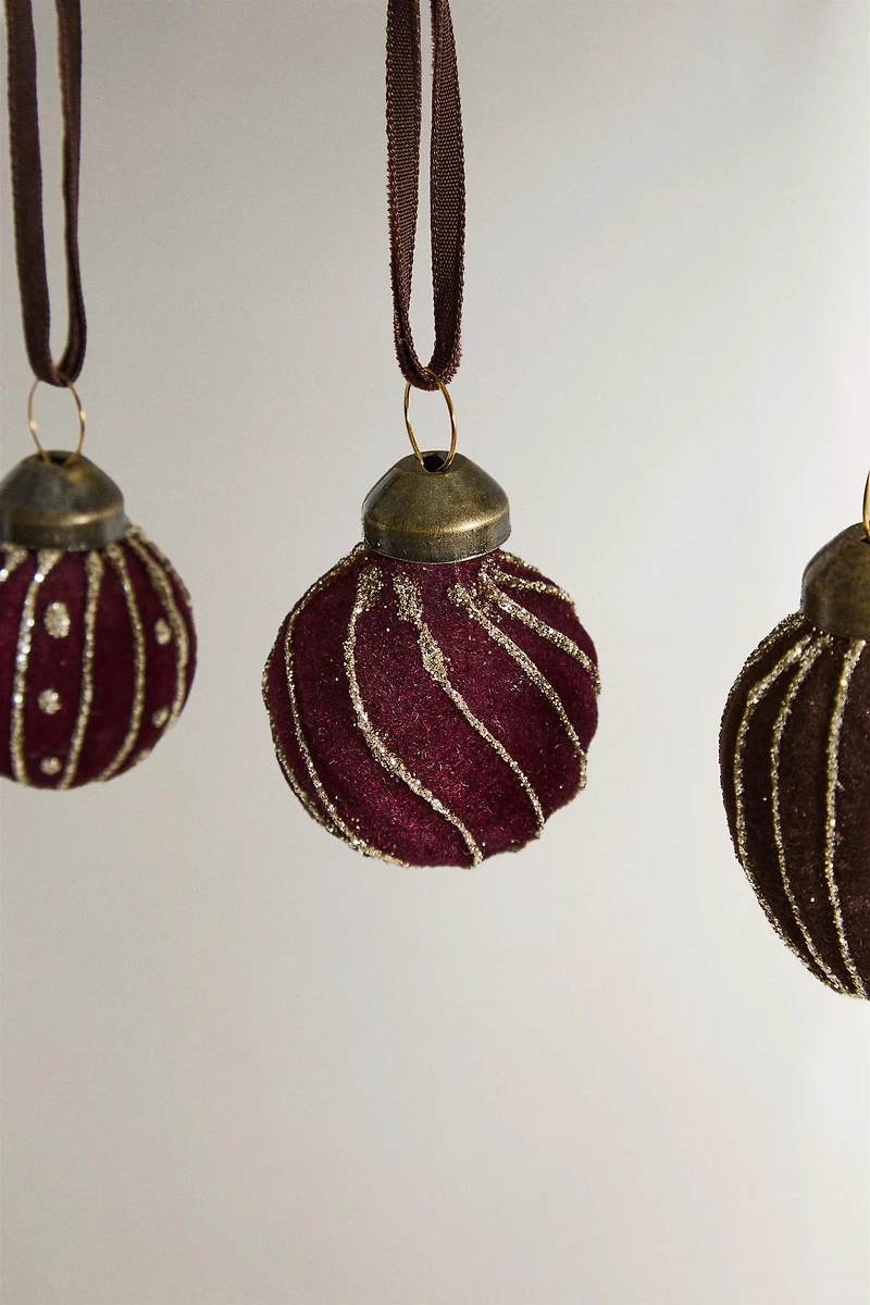 SET OF VELVET BALL CHRISTMAS TREE ORNAMENTS (SET OF 20)