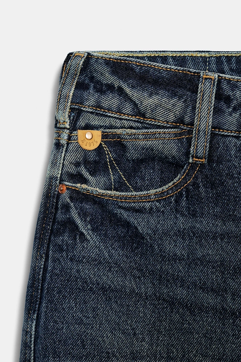 Z1975 MID-RISE STRAIGHT LEG JEANS