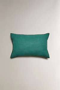 THROW PILLOW COVER WITH OVERLOCK