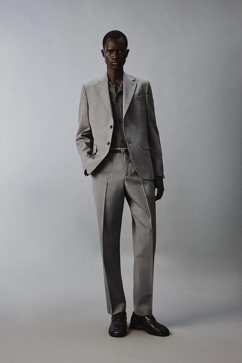 SLIM FIT TEXTURED SUIT JACKET