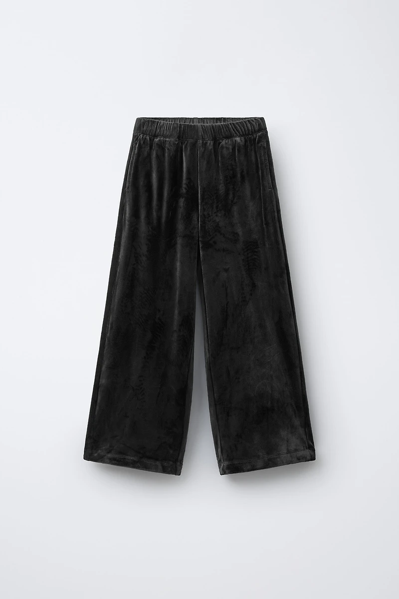 HOODIE AND WIDE LEG VELOUR PANTS SET