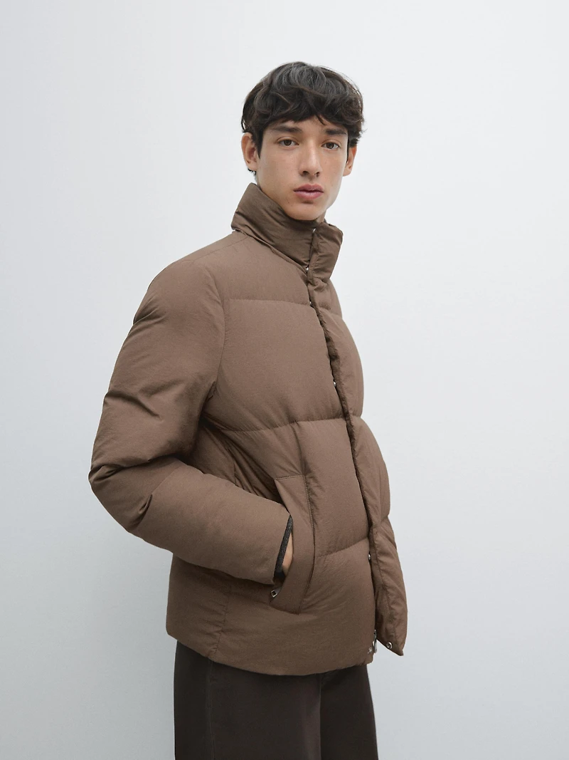 Water-repellent puffer jacket