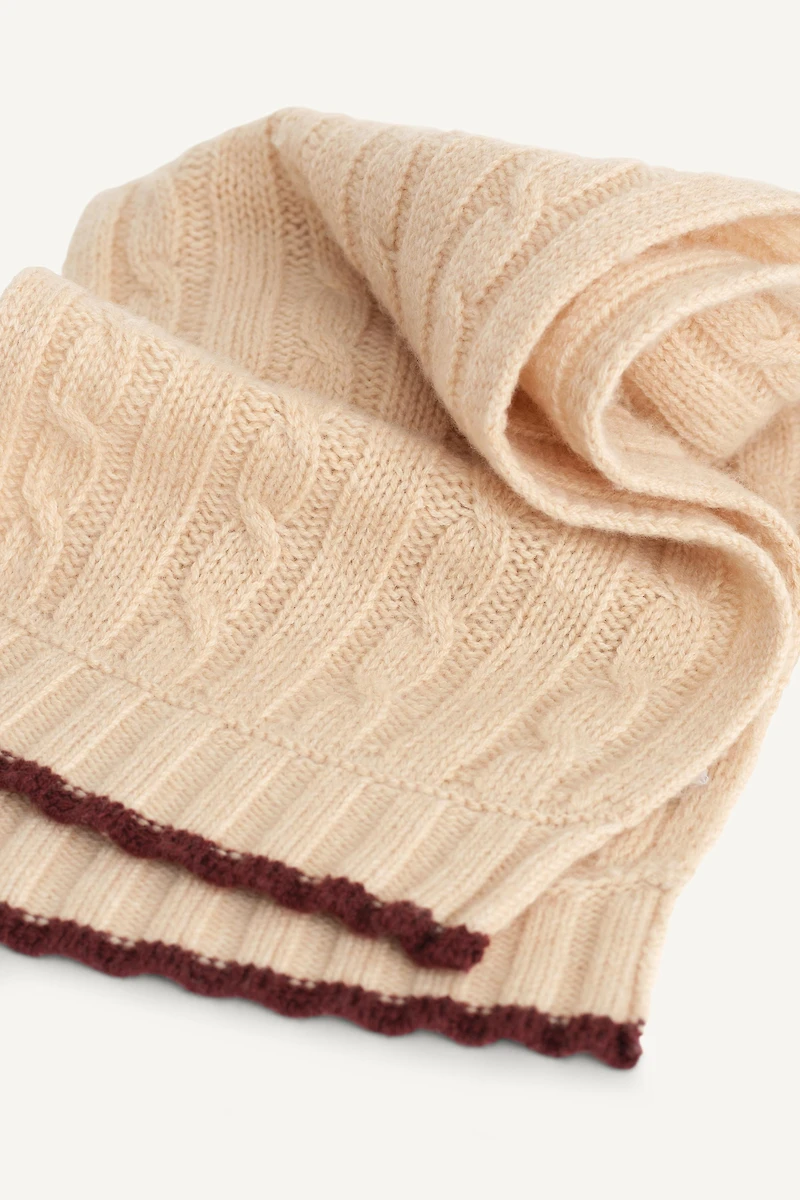 100% WOOL CABLE KNIT SCARF - LIMITED EDITION