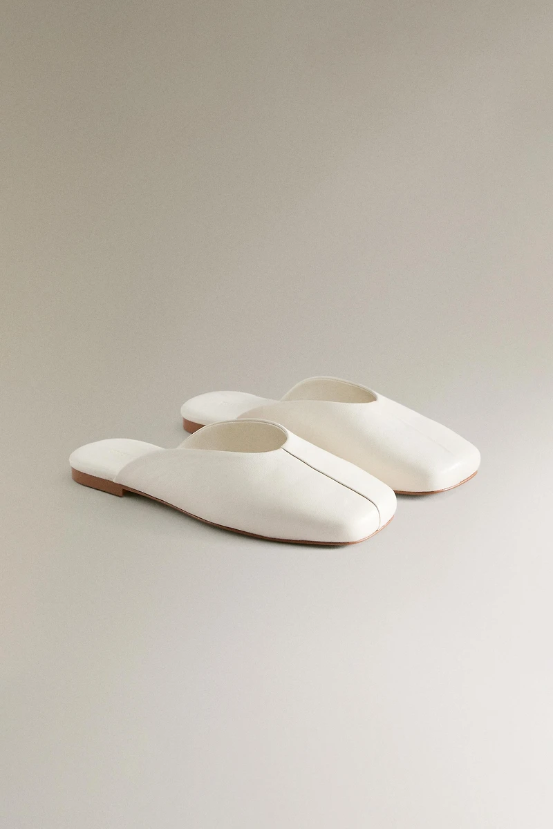 LEATHER MULES