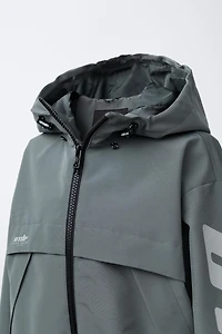 WATER REPELLENT TEXT JACKET