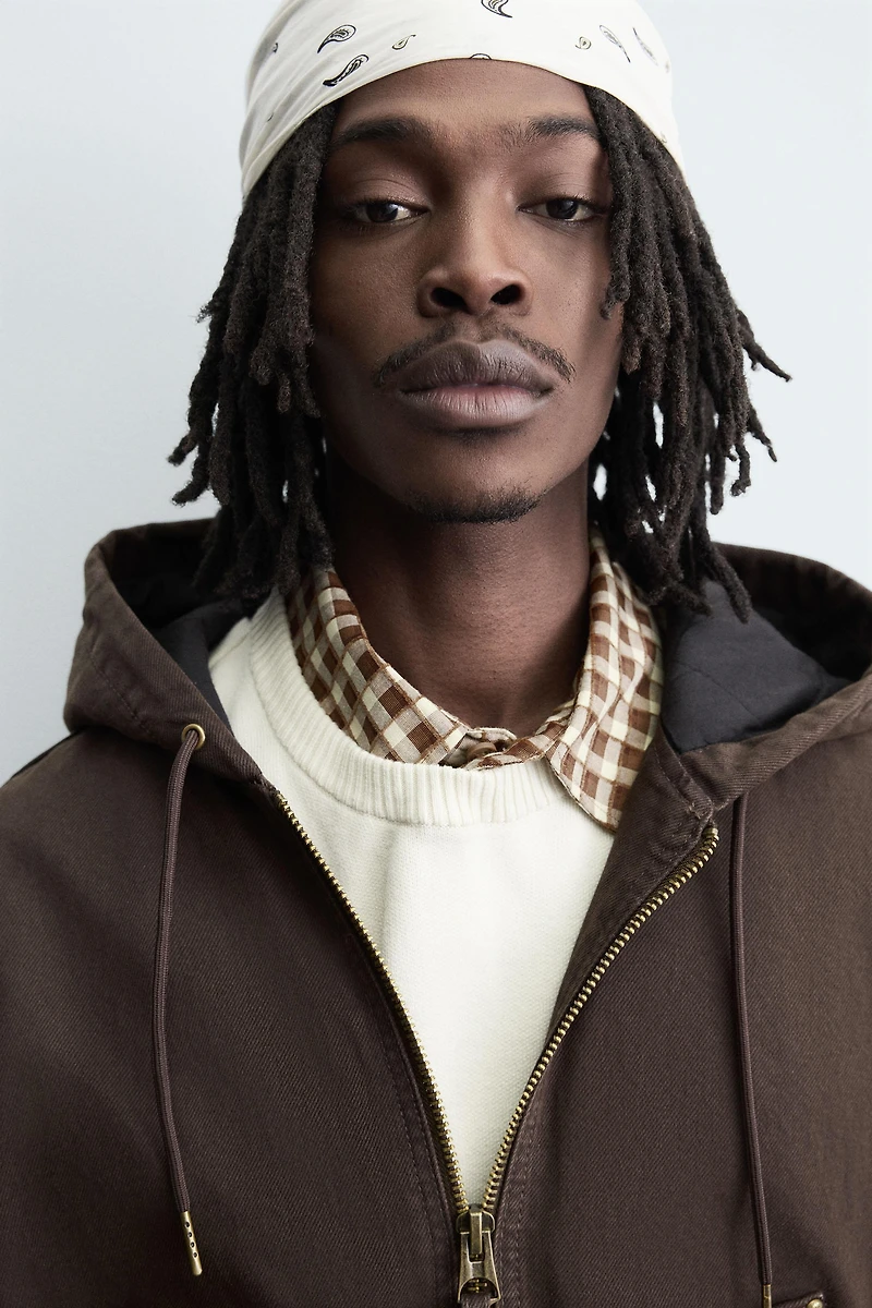 HOODED PUFFER JACKET