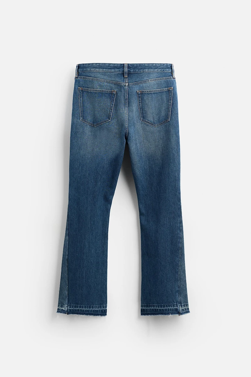 FLARE FIT JEANS
