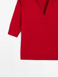 Polo col V en maille de laine mélangée