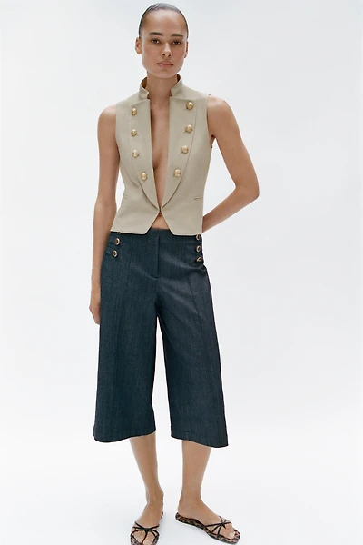 LAPEL BUTTON VEST