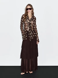 Flowing shirt with scarf collar