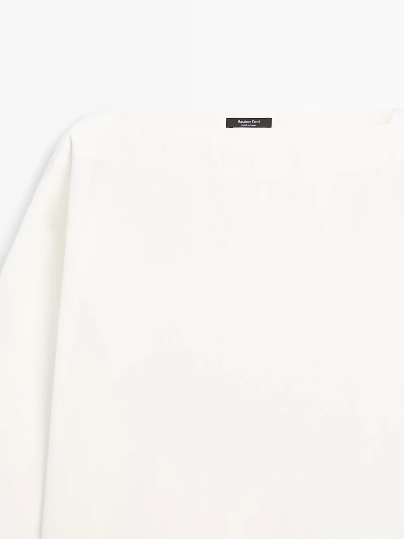 Poplin boat neck blouse