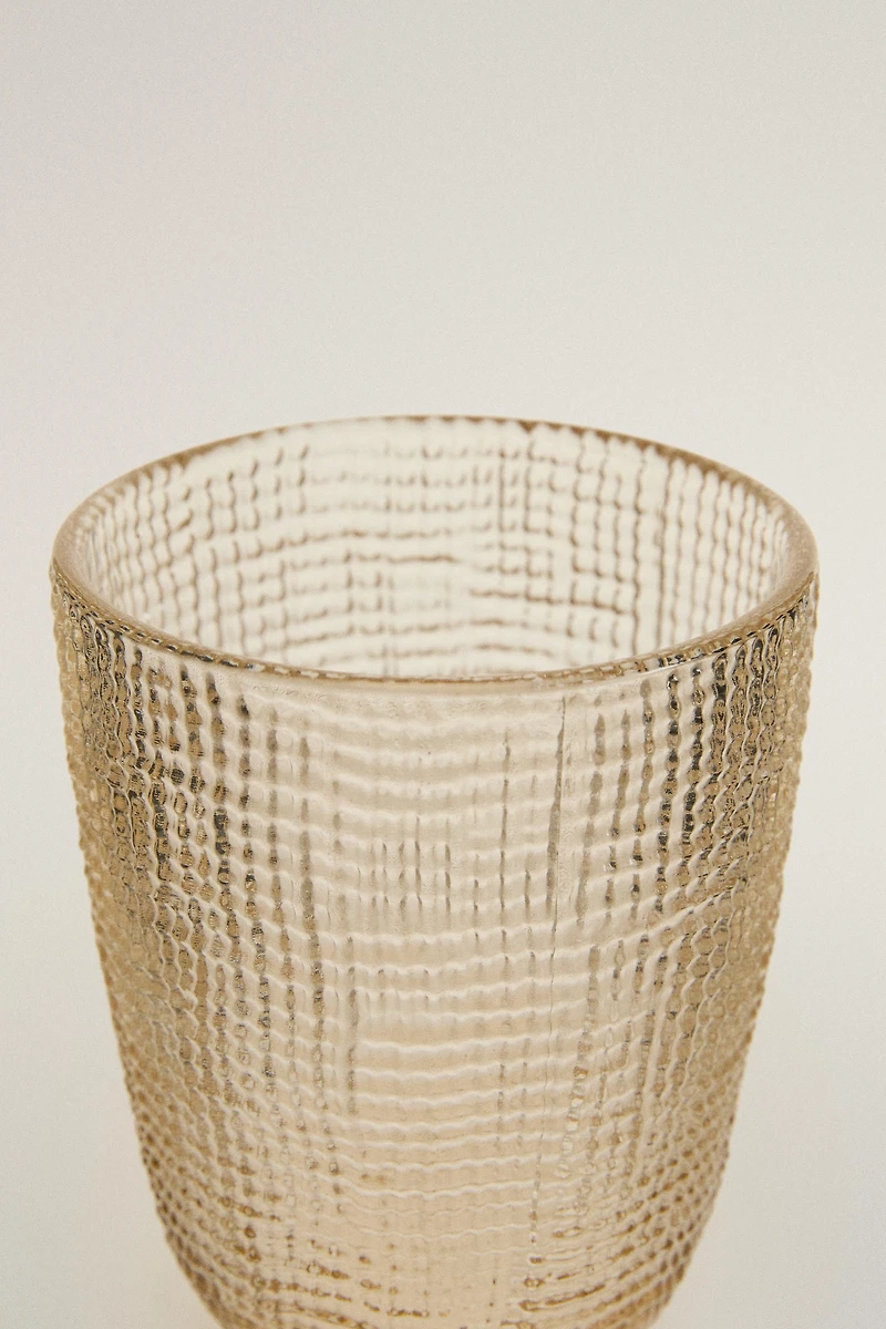 RAISED DESIGN GLASS TUMBLER