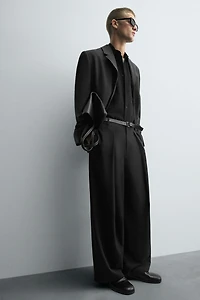 PLEATED WIDE FIT PANTS