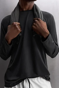 BASIC LONG SLEEVE TECHNICAL T-SHIRT