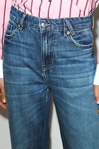 Z1975 HI-RISE STRAIGHT FIT JEANS