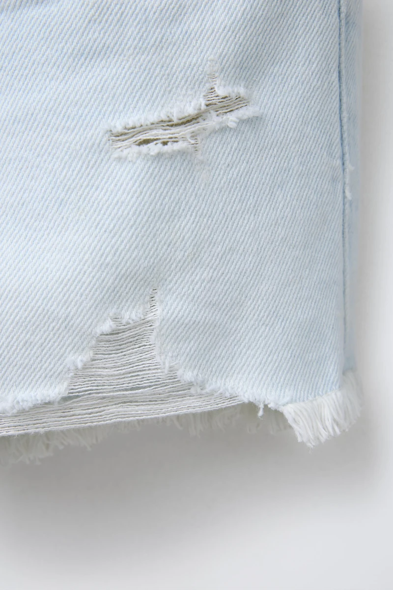 BERMUDA EN DENIM DÉCHIR