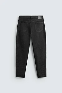 SLIM FIT JEANS