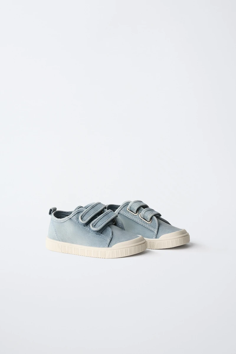 BAREFOOT SNEAKERS