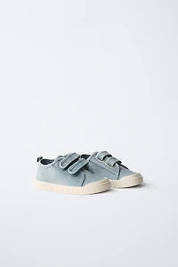 BAREFOOT SNEAKERS