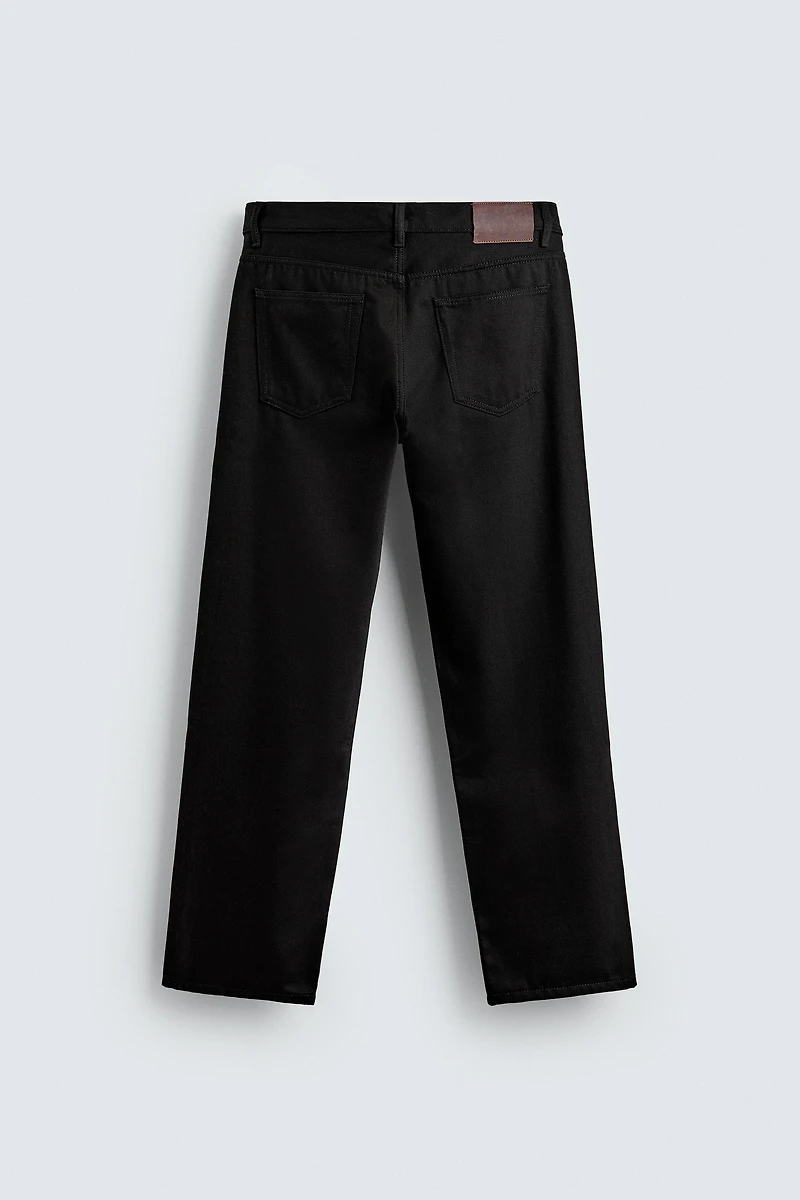 STRAIGHT FIT JEANS