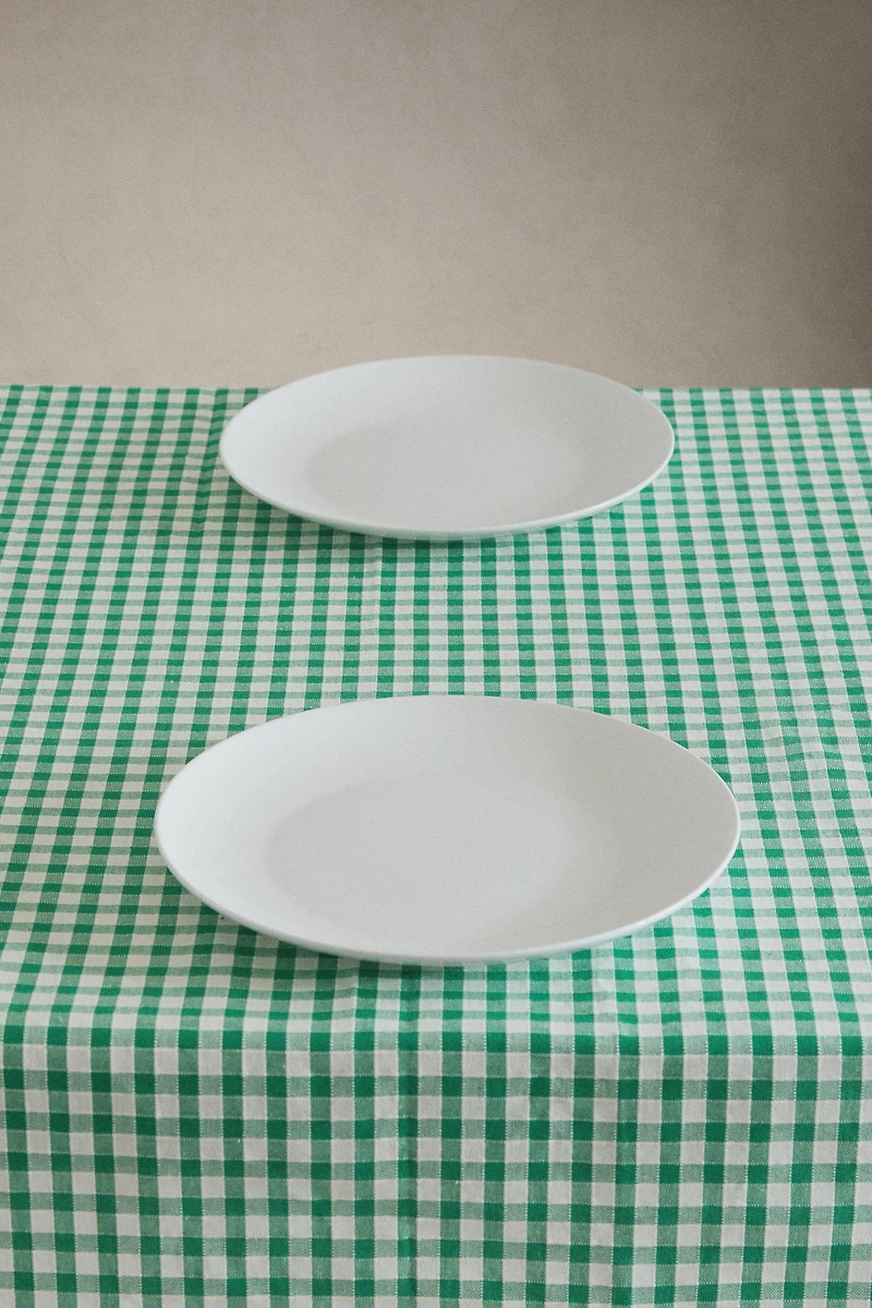 GINGHAM CHECK TABLECLOTH