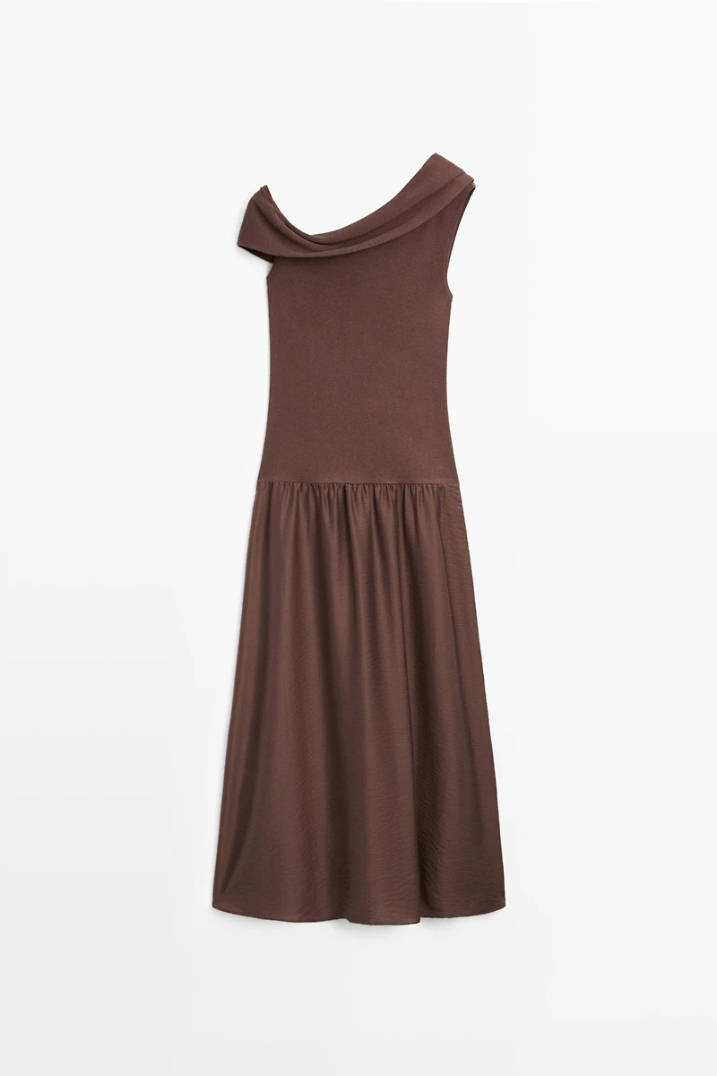 Robe midi asymétrique
