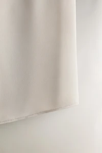 PLAIN SATEEN TOP