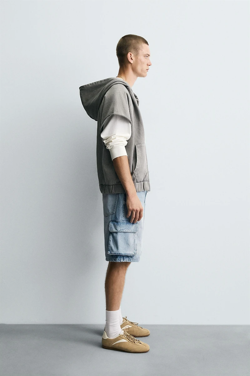 CARGO DENIM SHORTS