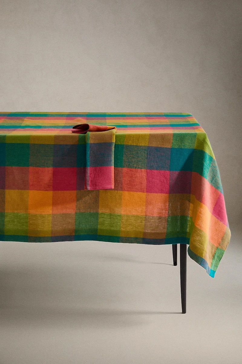 MULTICOLORED CHECK LINEN TABLECLOTH
