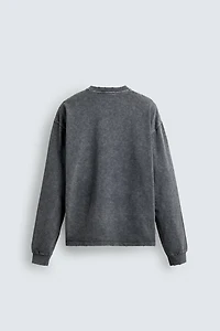 RIPPED EFFECT STRUCTURED T-SHIRT