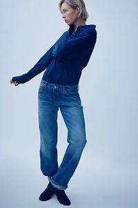 SHIRT WITH TABS