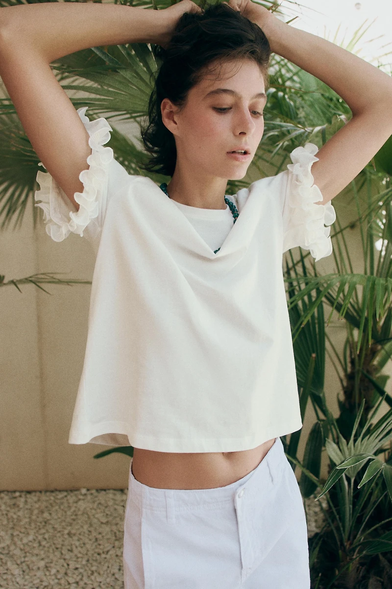 COTTON RUFFLE T-SHIRT