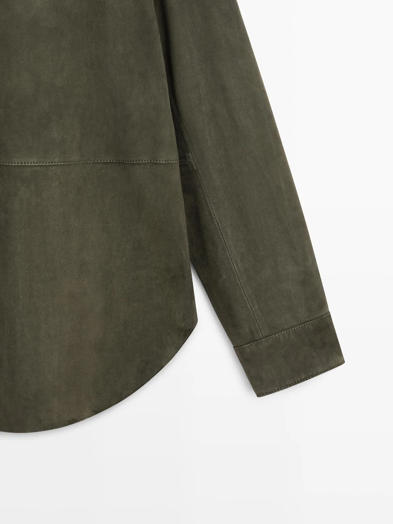 Chemisier coutures en cuir finition daim