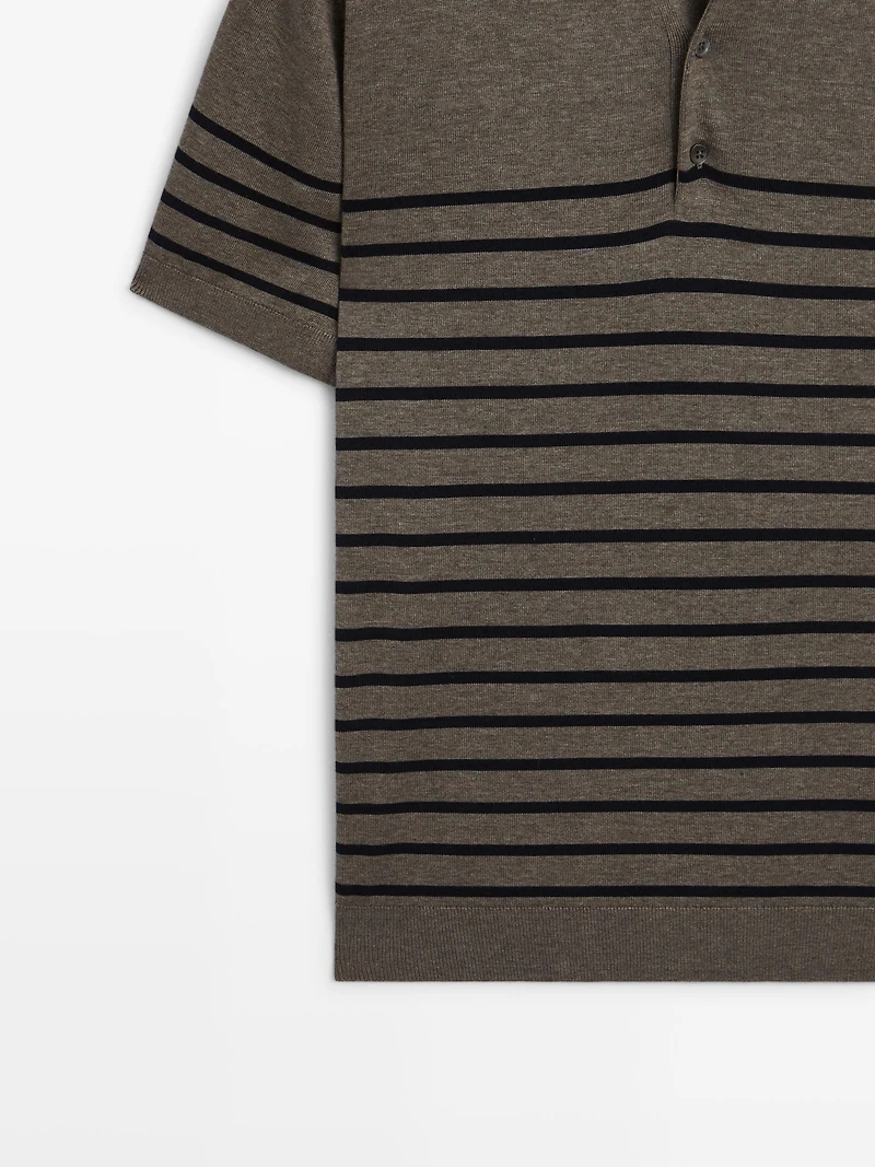 Short sleeve striped knit polo shirt