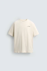 CONTRAST PRINT PATCH T-SHIRT