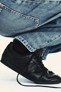 LEATHER SNEAKERS