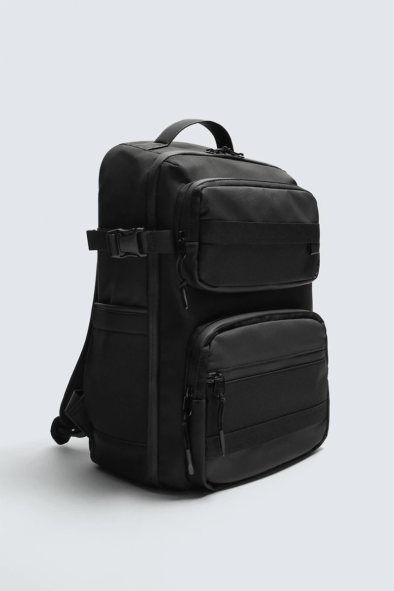 MULTIPOCKET TECHNICAL BACKPACK