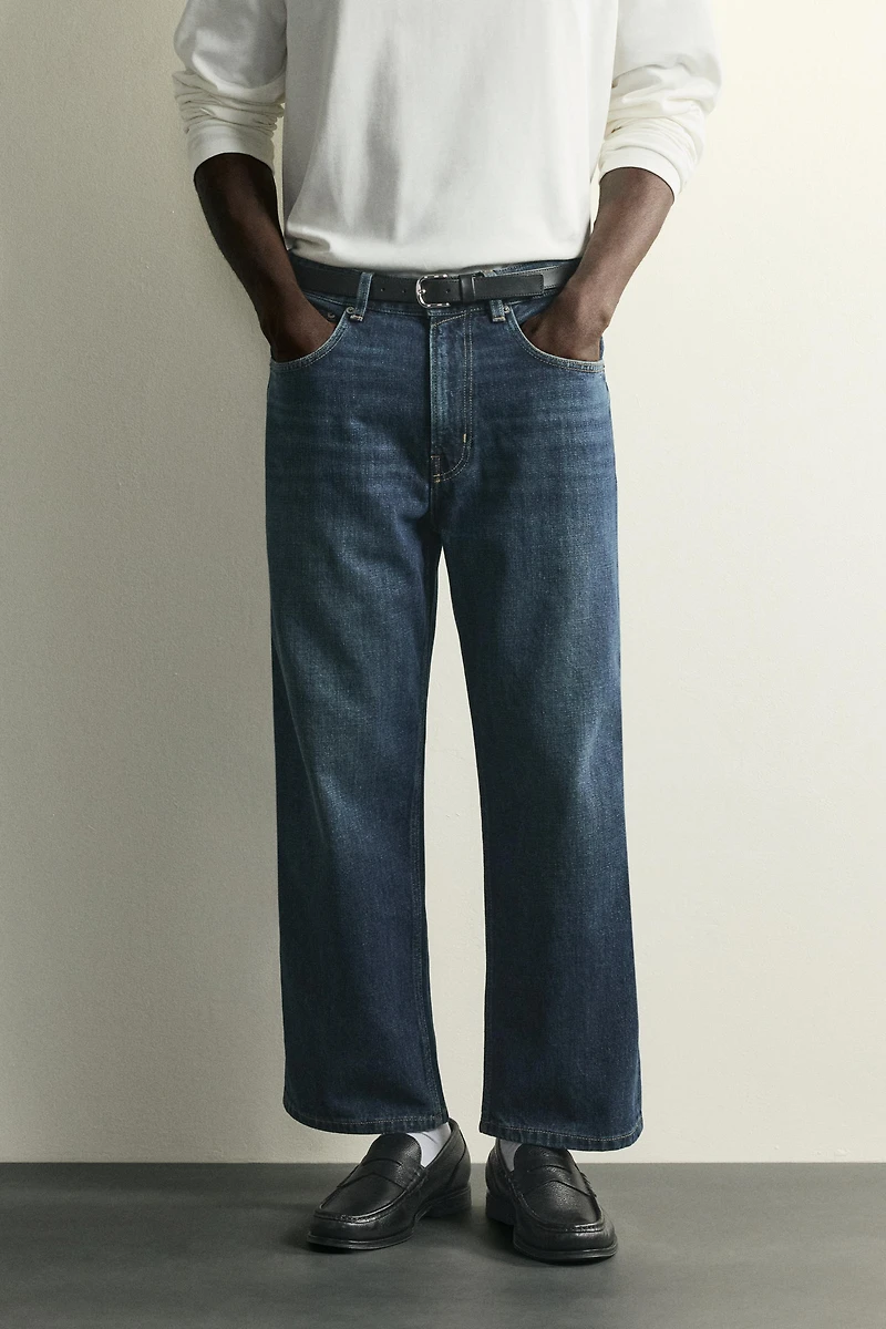 LOOSE FIT CROPPED JEANS